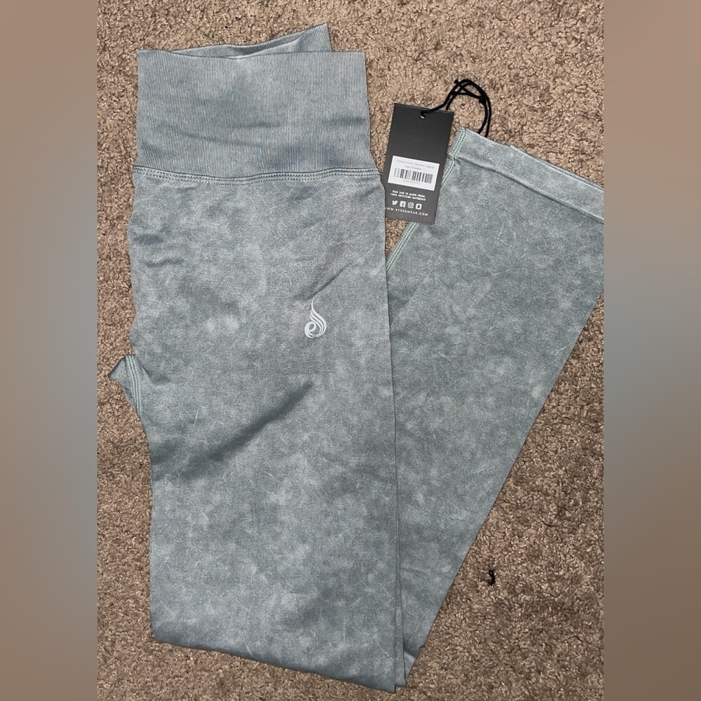 RYDERWEAR STONEWASH SCRUNCH SEAMLESS LEGGINGS
